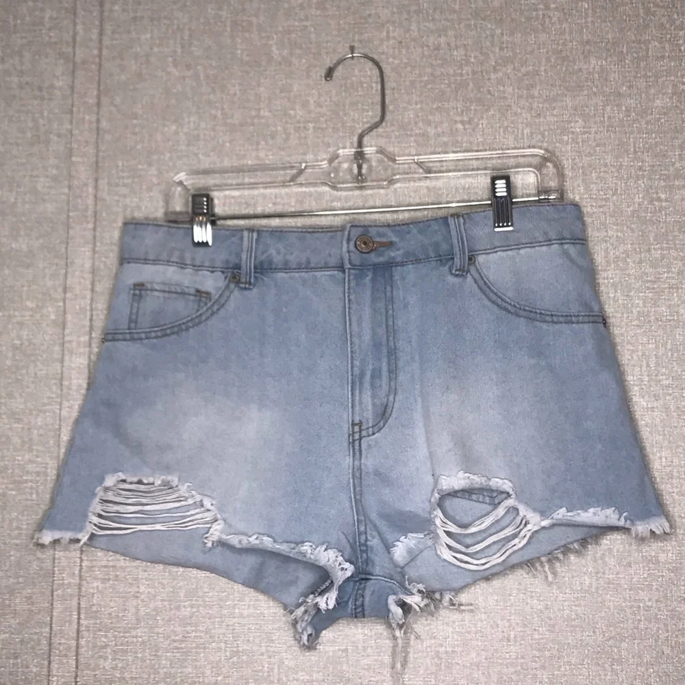 Rewash Denim Distressed Cutoff Denim Short Shorts